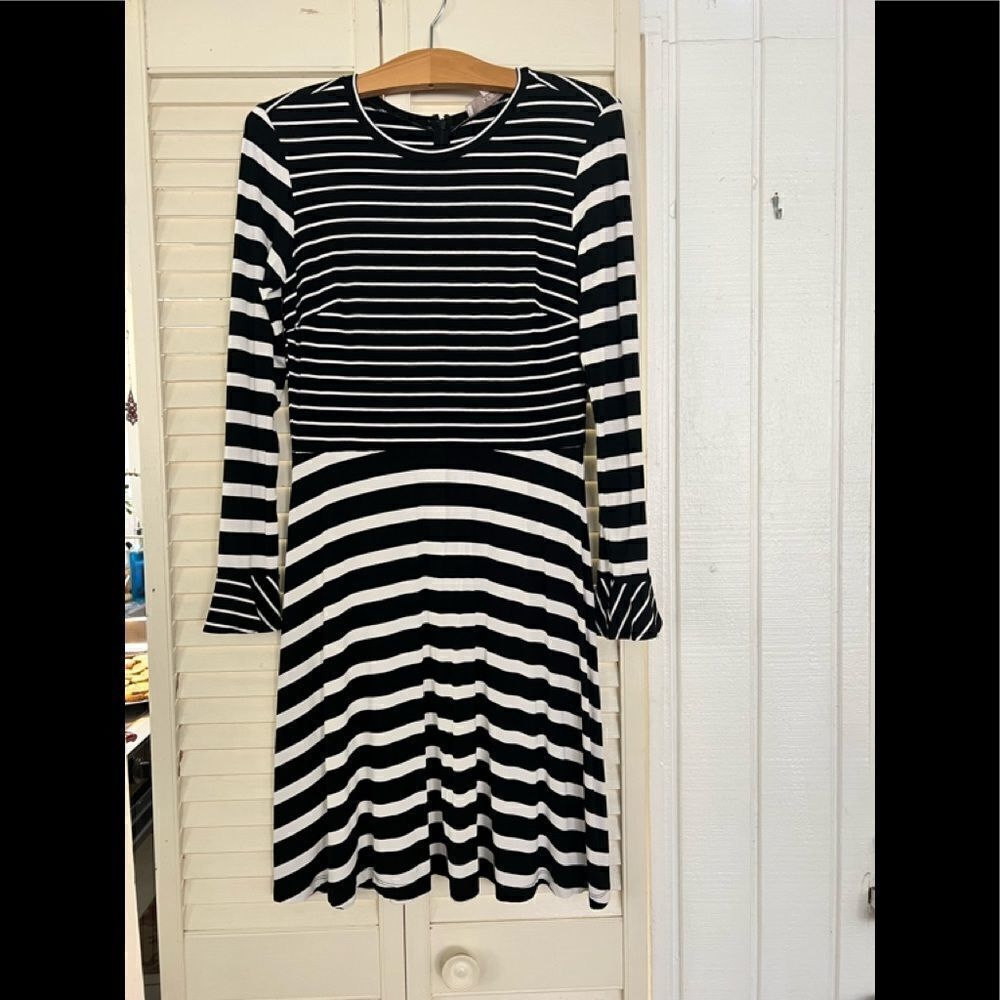 Loft black white symmetrical dress